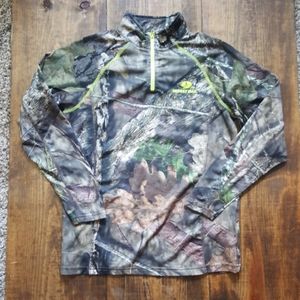 Mossy Oak Quarter Zip long sleeved